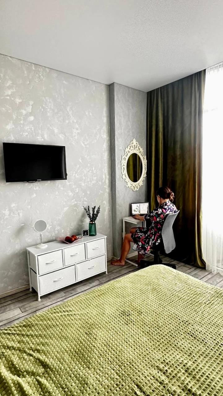 Pirosmani 18D, 14 Floor Lejlighed Batumi Eksteriør billede