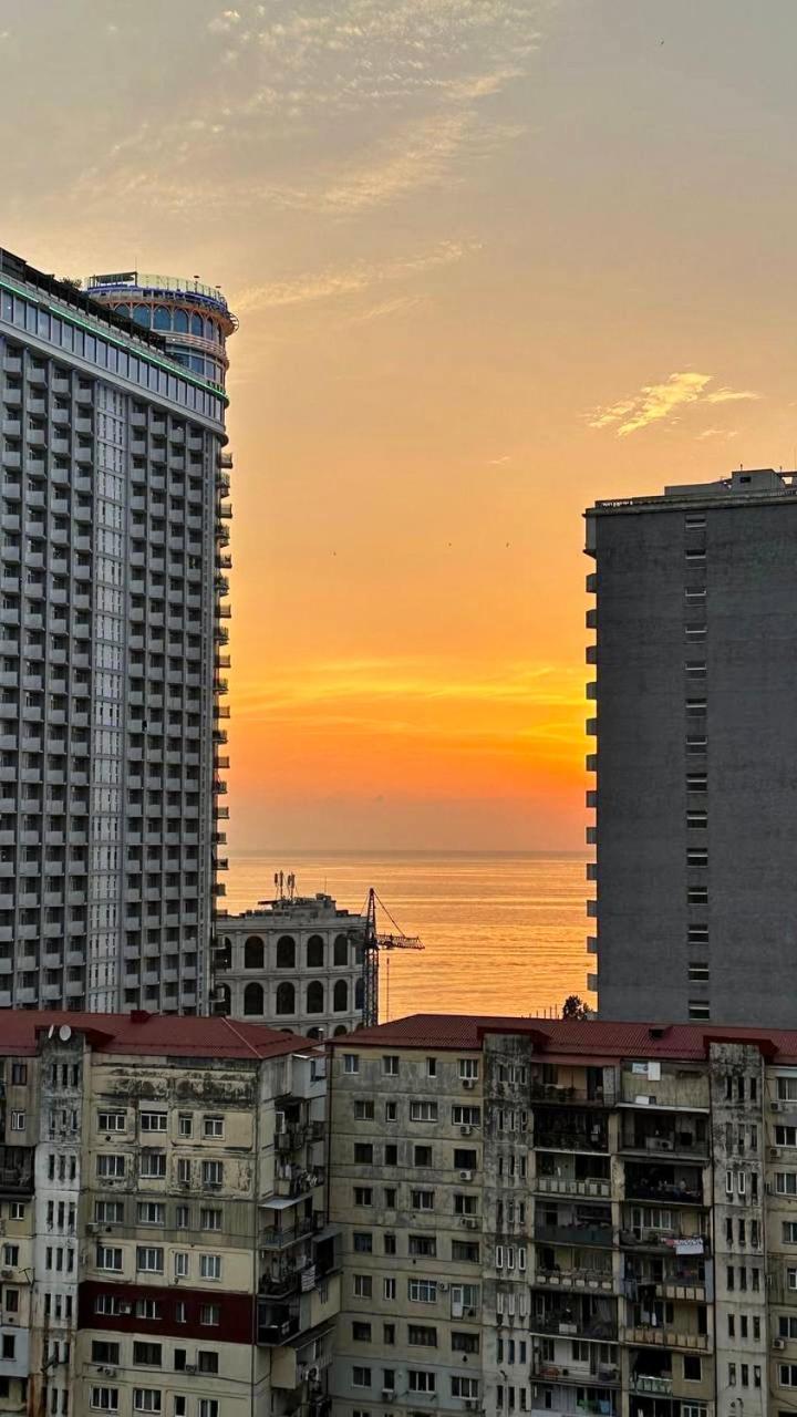 Pirosmani 18D, 14 Floor Lejlighed Batumi Eksteriør billede